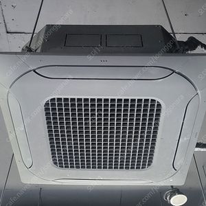 LG 천장형 에어컨 2대 (40평대, 냉난방), 캐리어 벽걸이 에어컨 (냉난방) 저렴하게 판매합니다
