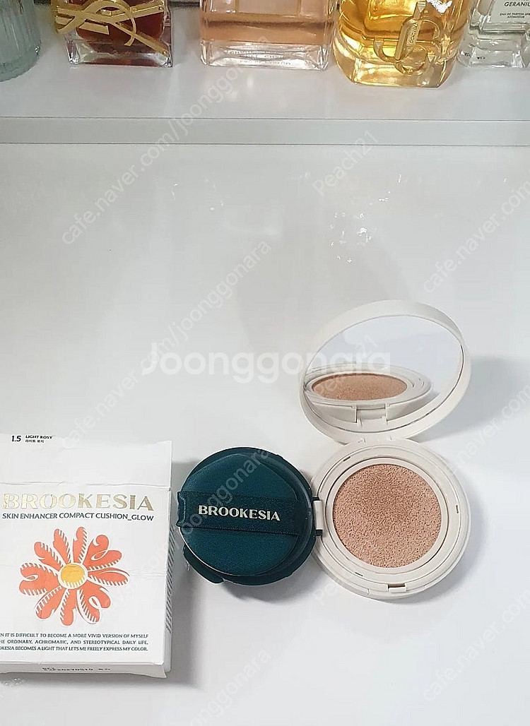 피부표현예뻐유명. 부르케시아 스킨 글로우 쿠션. 이가격...--1