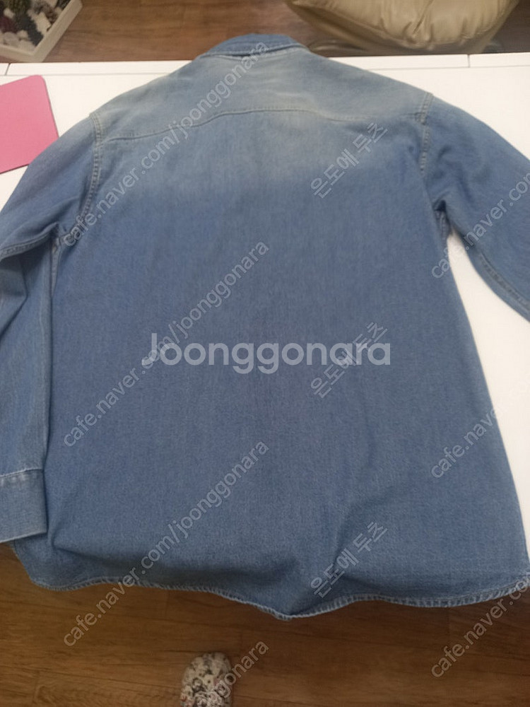 SSUM데님 국내산 셔츠 새상품 택포 15000에 판매--1