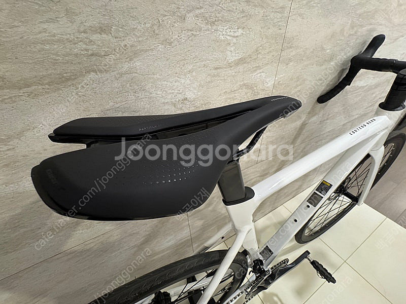 자이언트 컨텐트 에어로1 로드 자전거--7