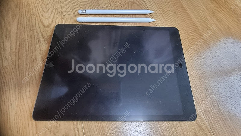 아이패드 8세대 256G--2
