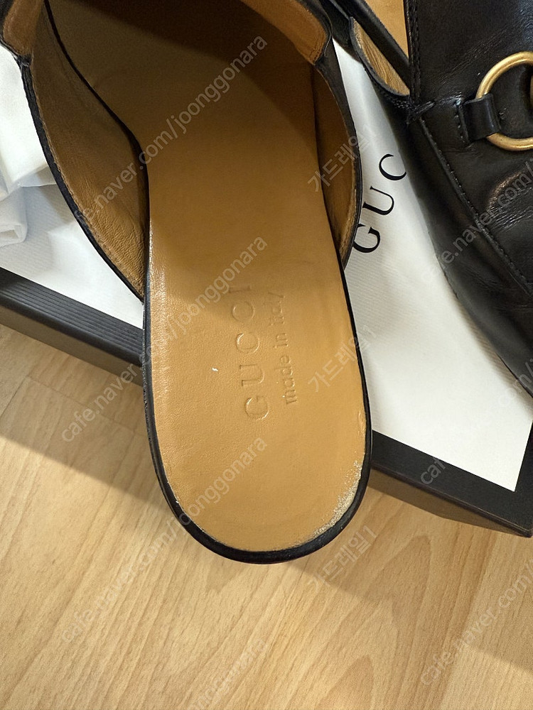 루이비통 블랙 레더 플랫 슬리퍼 로퍼 이미지