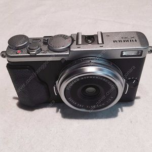 후지 x70 카메라