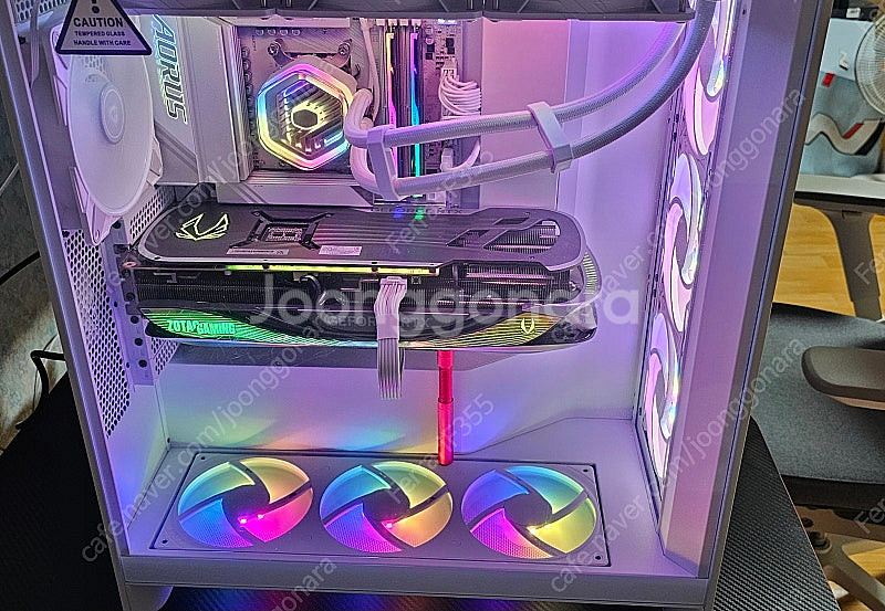 조텍 4080 SUPER AMP 익스트림 에어로 팝니다--2