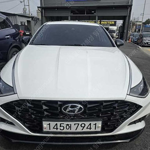 소나타 중고 쏘나타 DN8 중고차 쏘나타 중고차 흰색 2020년식 75,350km 1.6 터보 프리미엄 패밀리 중고자동차