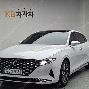 그랜저 중고차 더 뉴 그랜저 IG 하이브리드 중고차 현대중고차 흰색 2021년식 62,317km 프리미엄 초이스 중고차 저렴하게
