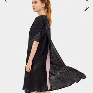 시스템 플리츠 원피스 판매합니다.