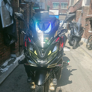 서울)22년식 국내하나뿐이 몸빵큰 pcx125 풀튜닝 팝니다