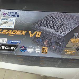 슈퍼플라워 SF-1300F14XG LEADEX VII GOLD ATX3.1 (ATX/1300W) 팝니다.
