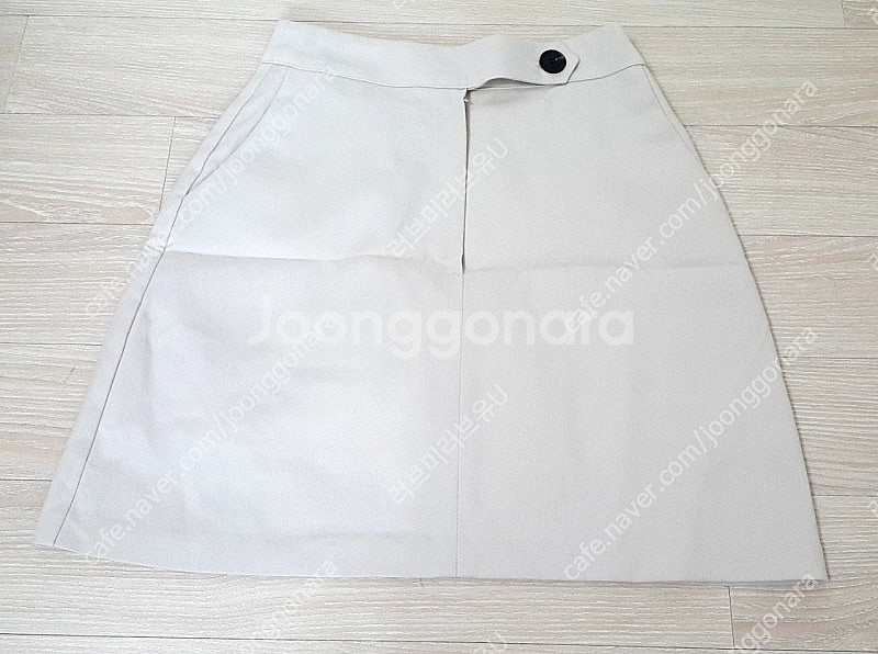 프롬데이원 테드 세미 a라인 크림 베이지 미니 스커트 s--2