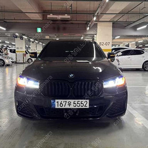 BMW 5시리즈 중고 BMW 520D 중고 5시리즈 중고차 할부 검정색 2018년식 520d xDrive M 스포츠 플러스 믿을만한 중고차