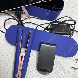 다이슨 고데기 HS07 코랄 헤어 스트레이트너 빈카블루 로제 상태최상