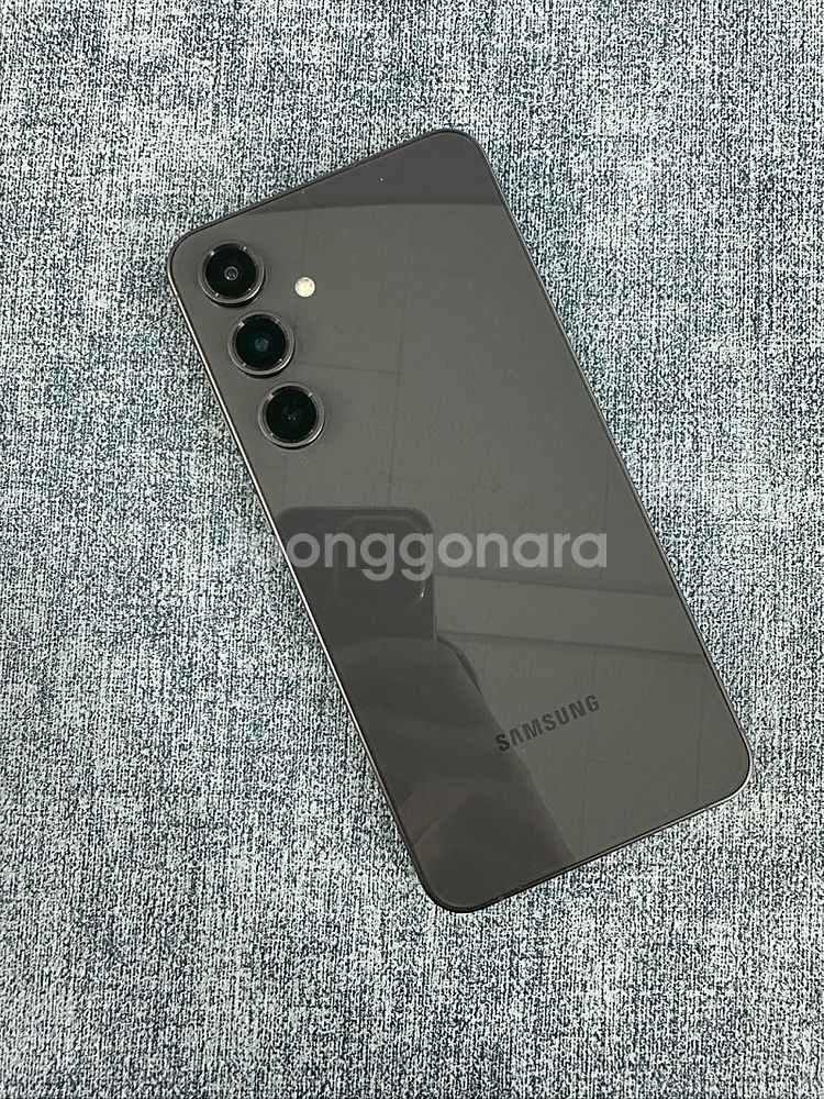 (새상품급) 갤럭시S24FE 256G 블랙 25년 1월...--0