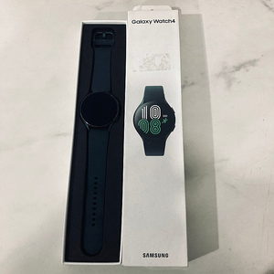 갤럭시 워치4 그린 44MM 풀박스 액정S급 5만원 판매합니다!