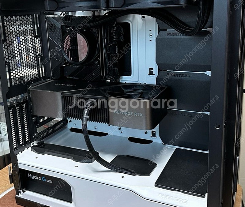 NVIDIA RTX 4090--0