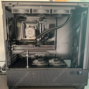 9800x3d 9070xt 램32g ssd 2tb 완본체 팝니다