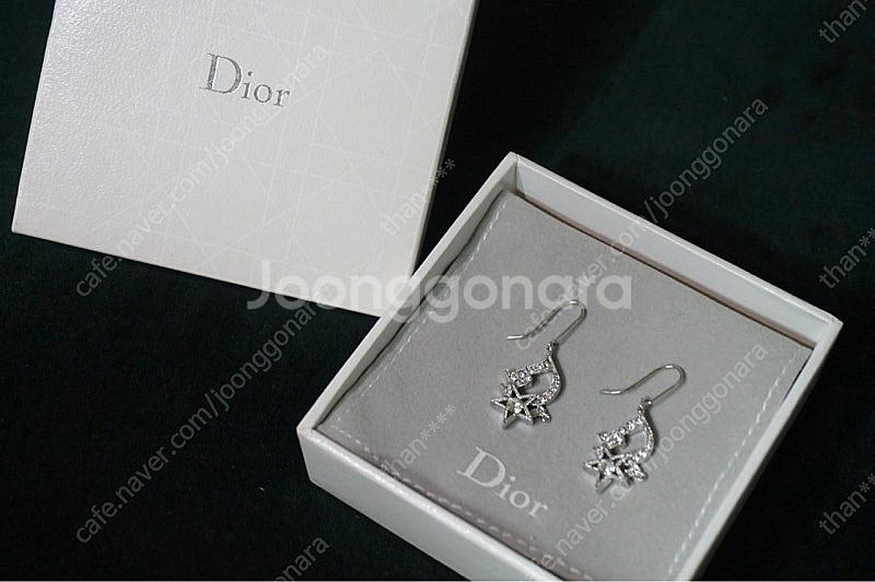 DIOR 정품 별 오블리크 귀걸이 상태최상--0