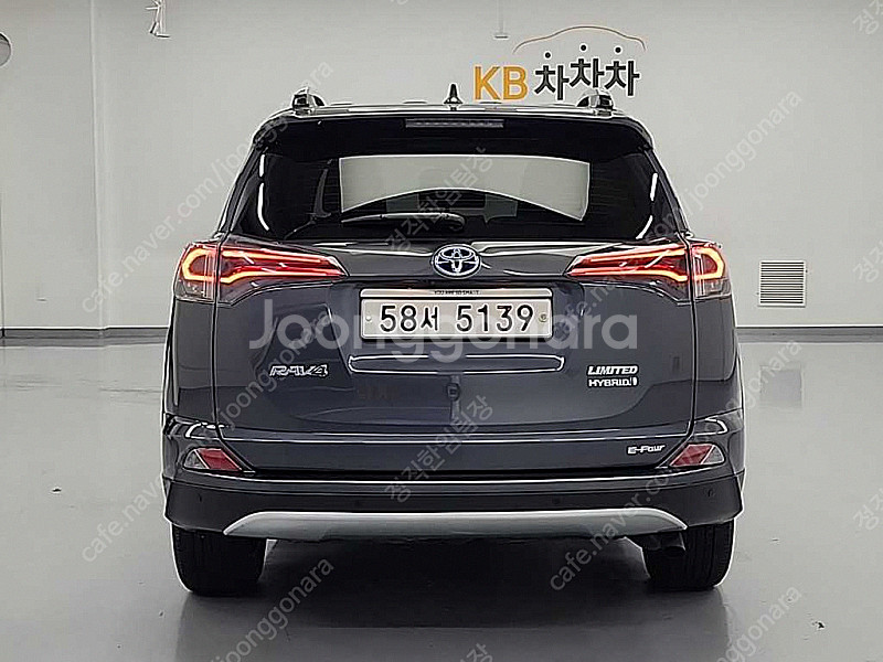 토요타 라브4 25 4WD 하이브리드 중고차 판매합니다...--2
