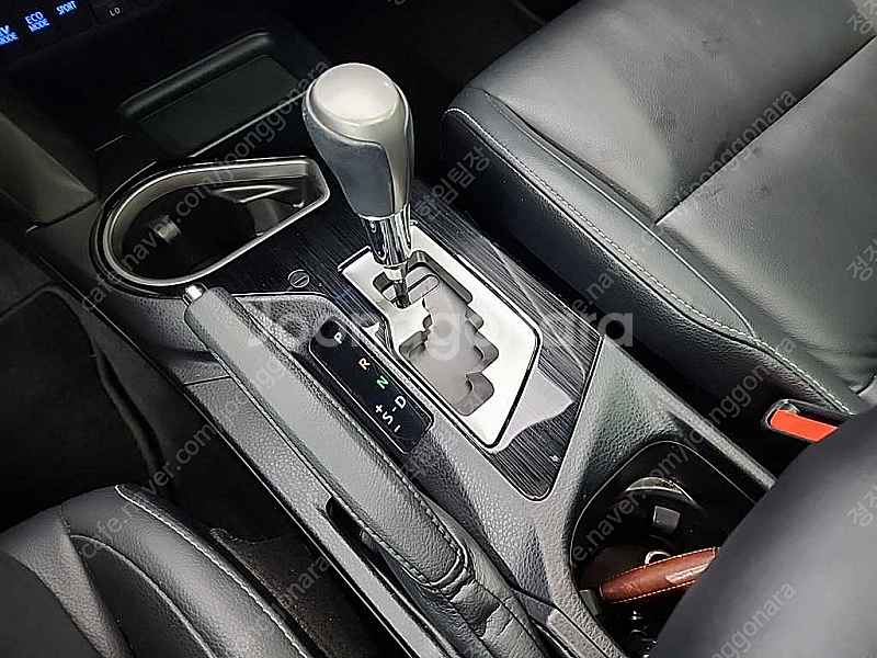 토요타 라브4 25 4WD 하이브리드 중고차 판매합니다...--7