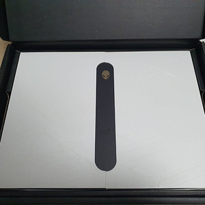 i7-12700H / RTX3060 에일리언웨어 x17 게이밍 노트북 팝니다.