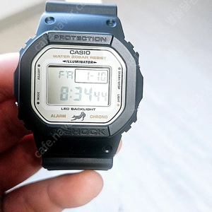 DW-5600SHB-1DR