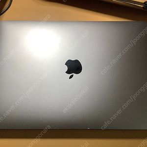 맥북프로 2020 인텔 i5 16g 256g 판매합니다.