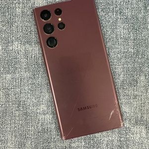 *SKT* 갤럭시S22울트라 256G 버건디 무잔상 작은 점 멍 19만원 판매해요