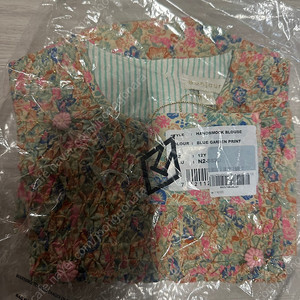 봉주르 가든블라우스12y(새상품) 6만원