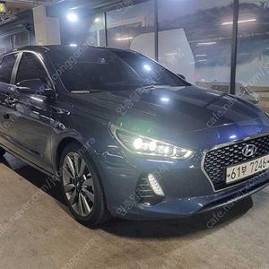 현대 i30 중고 i30 파란색 2018년식 1.6 터보 스포츠 프리미엄 법인차량 할부가능
