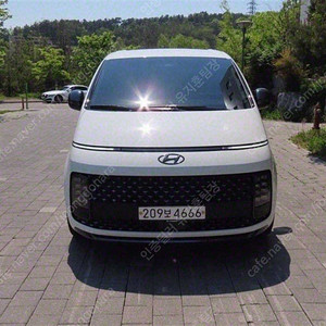 스타리아 중고 시세 현대 스타리아 중고차 할부 흰색 2024년식 46,984km 2WD L3.5 라운지 9인승 모빌리티 가성비 좋은 중고차
