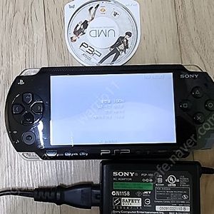 PSP-1000 메모리스틱 8g 배터리 5시간 페르소나3 포함