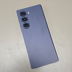 갤럭시 Z폴드6 블루 256기가 24년 7월개통 파손 x 멍 x 잔상 x 잘펴지는폰 100만에 판매해요