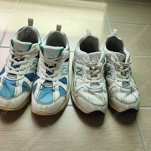 뉴발 키즈 운동화 220 (사이즈표 꼭 보세요)