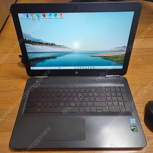 HP OMEN 게이밍노트북 15-AX028TX 판매합니다