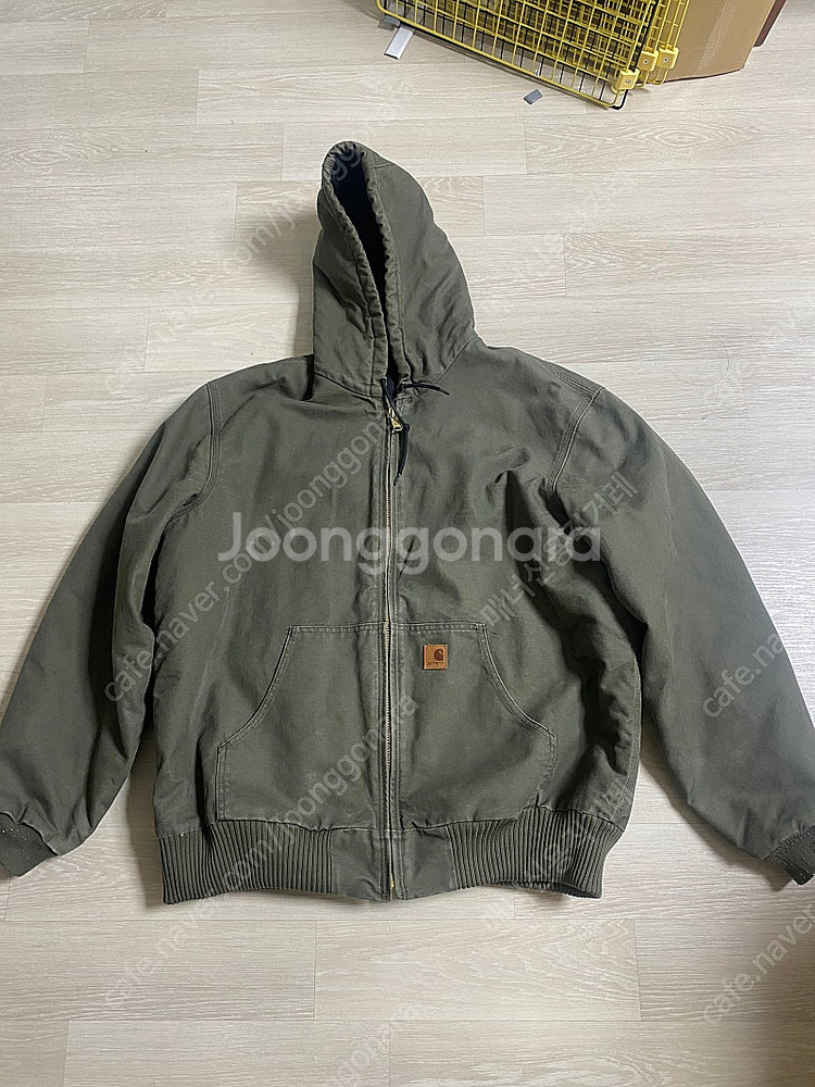 칼하트 XL 모스그린 액티브j130 자켓 팝니다--0