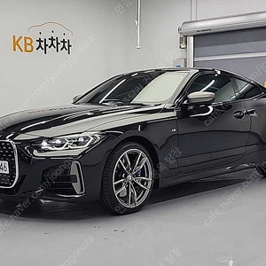 BMW 4시리즈 중고 BMW 중고 4시리즈 M440i 검정색 2024년식 15,945km M440i xDrive 쿠페 신용카드 차량구매