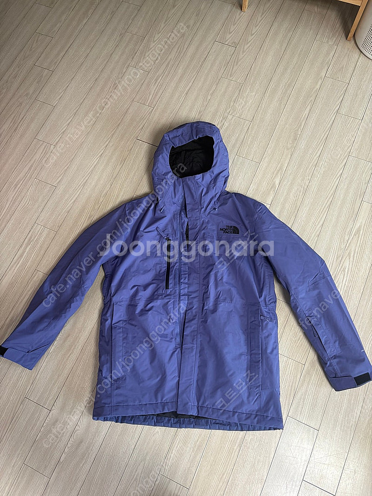 노스페이스 보드(스키)복 (L사이즈)새제품 팝니다--1