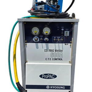 ［판매］효성 CO2 용접기 600A Propac 600 SCR 중고용접기 세트
