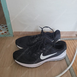 나이키 런닝화 285