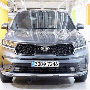 쏘렌토 중고 신형 쏘렌토 MQ4 중고 쏘렌토 중고차 회색 2021년식 32,653km 디젤 2.2 2WD 프레스티지 수원중고차