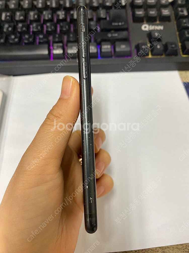 064093 아이폰7 매트블랙 액정SS급 32GB 무잔...--4