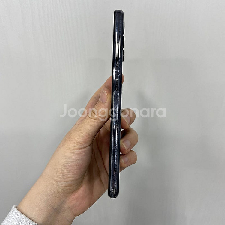 91437 갤럭시A32 64기가 블랙 팝니다 10만원--4