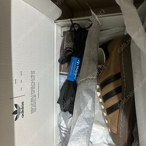 아디다스 송포더뮤트 슈퍼스타220