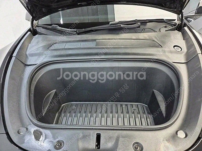 테슬라 모델 Y 중고차 모델Y 검정색 2021년식 32...--5