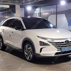현대 넥쏘 중고 흰색 2019년식 프리미엄 싼 중고차
