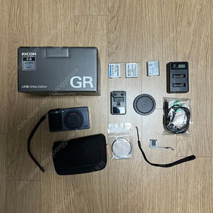 리코 gr3x 어반에디션 판매합니다.