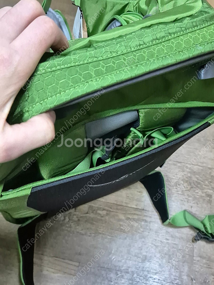 오스프리 포터 46L 여행용 캐리온 사이즈 백팩--6