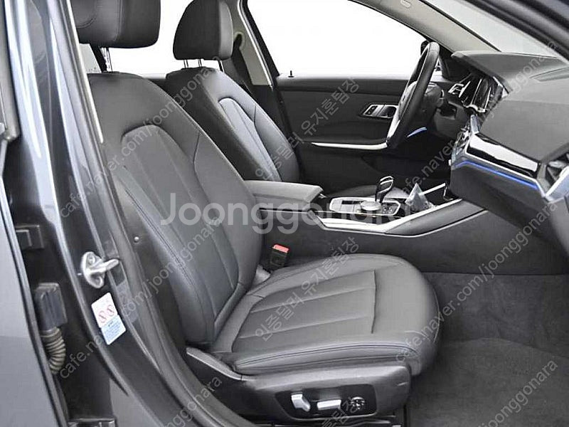 BMW 3시리즈 중고 BMW 중고 BMW 3시리즈 중고차 할부가능 회색 2021년식 320i M 스포츠 가성비 중고...--8