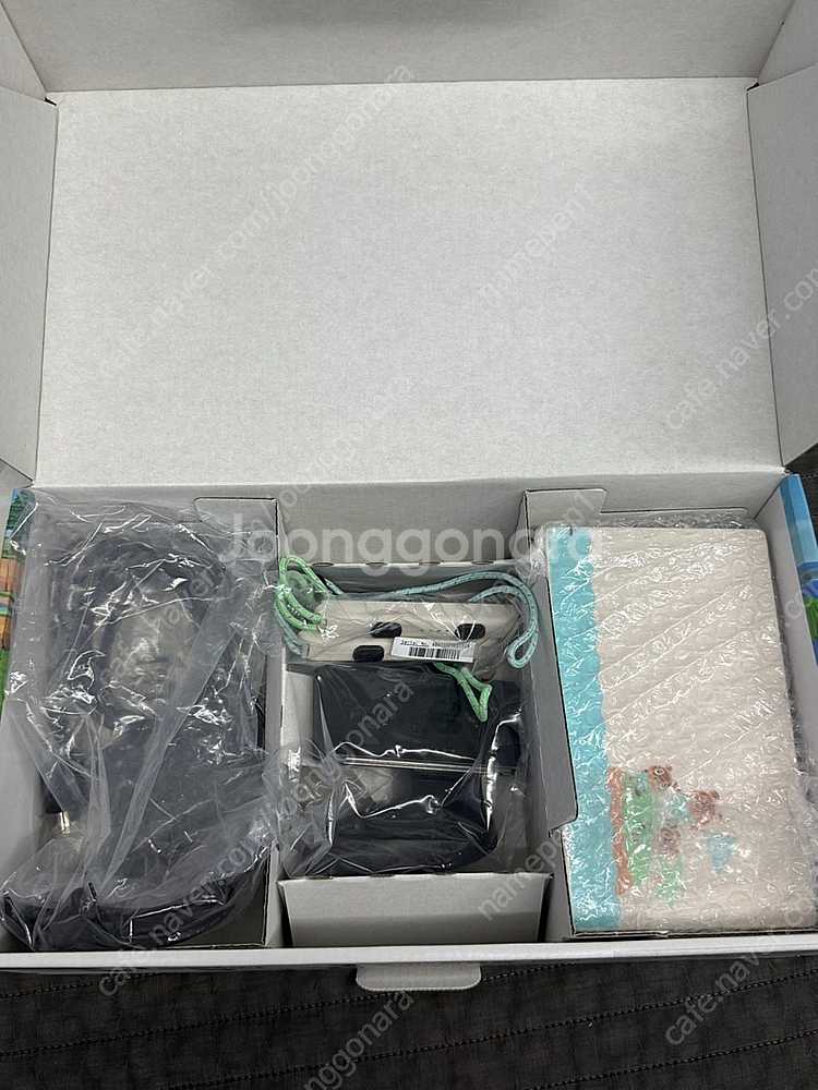 닌텐도 스위치 동숲에디션 팝니다 (배터리개선판)--5