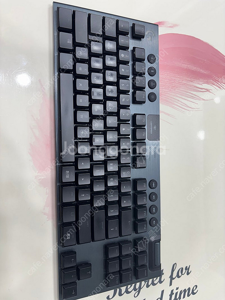 로지텍 G913 TKL 클리키(청축)--0